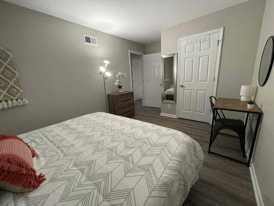 * Prime Place * Pet Friendly * King Bed * Durham Exterior photo